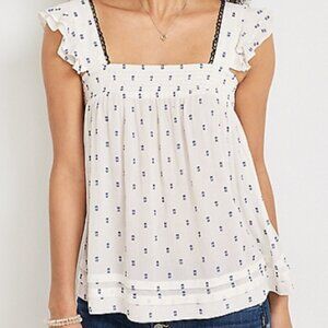 Maurices Size M White with Blue Smocked Square Neck Top, Excellent Used Cond.
